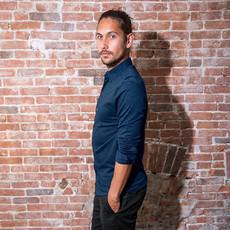 Shirt - Organic cotton - navy blue - hidden button down via The Driftwood Tales
