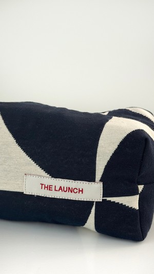 THE MAKE-UP BAG NAVY from THE LAUNCH