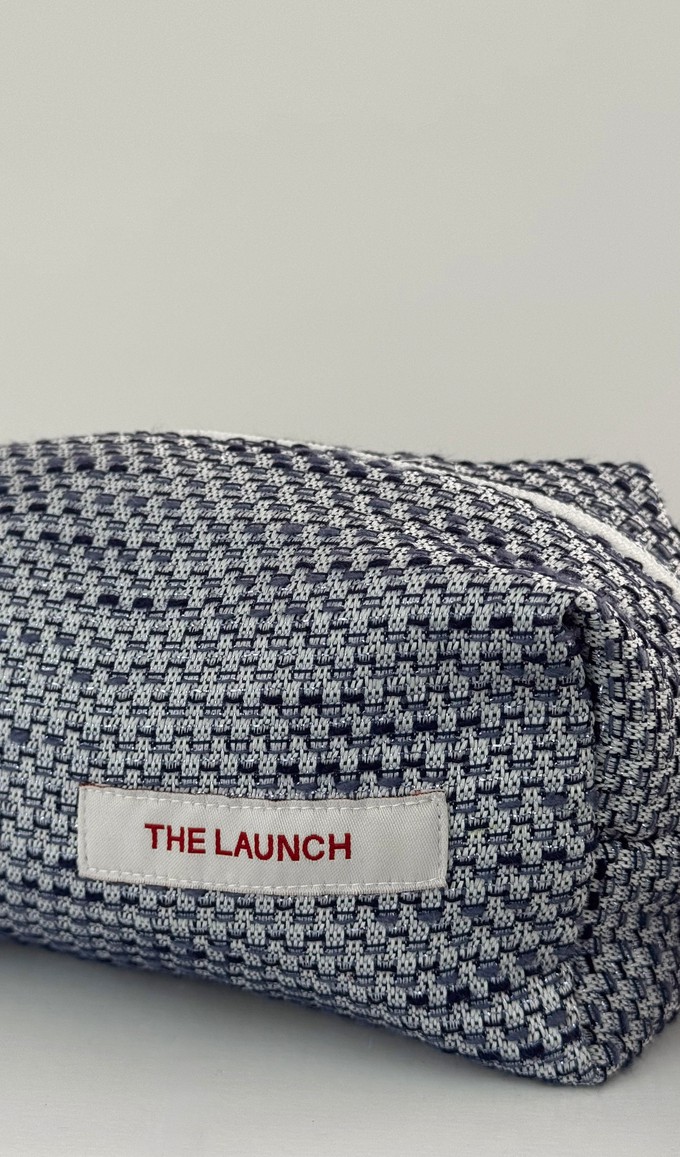 THE MAKE-UP BAG BLUE from THE LAUNCH