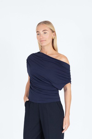 THE BELLA TOP NAVY from THE LAUNCH
