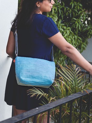 Kangaroo Crossbody – Macaron from Théla