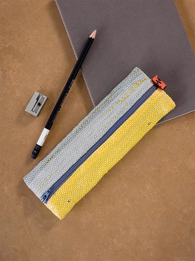Wafer Pouch – Lemon ginger from Théla