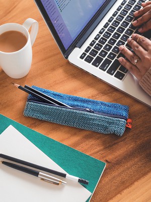 Wafer Pouch – Deep Sea from Théla