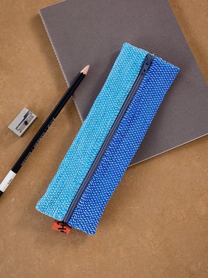 Wafer Pouch – Oceania from Théla