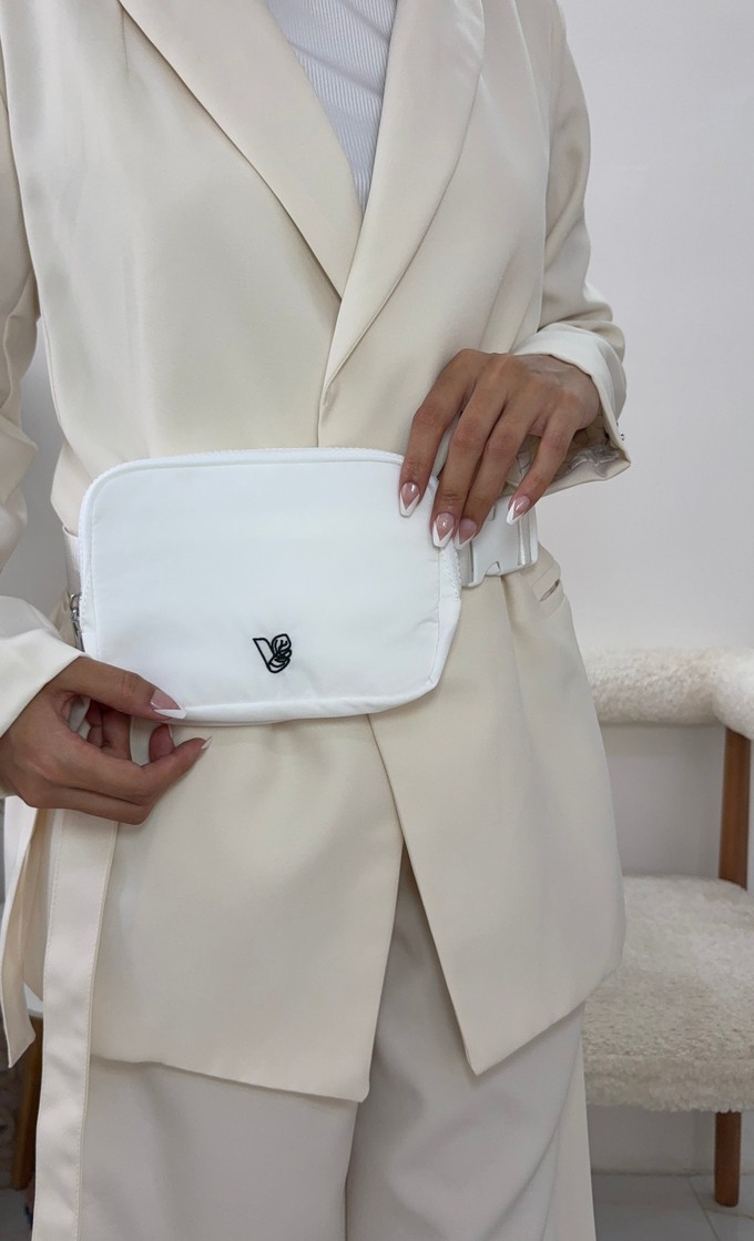 Echo Everyday Belt Bag from Veganologie