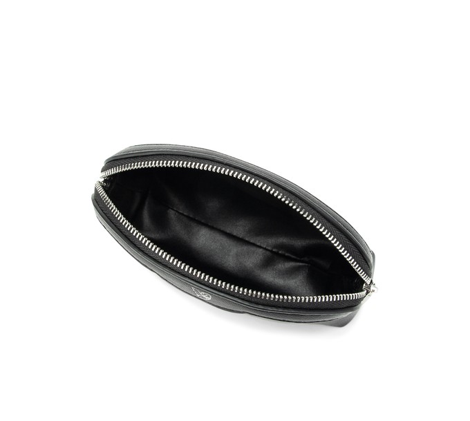 Kora Travel Pouch from Veganologie