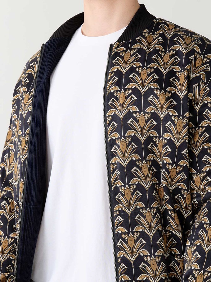 Oskar Reversible Bomber Jacket Papyrus/Navy from Yahmo