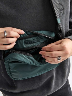 Toni Crossbody Bag Petrol from Yahmo