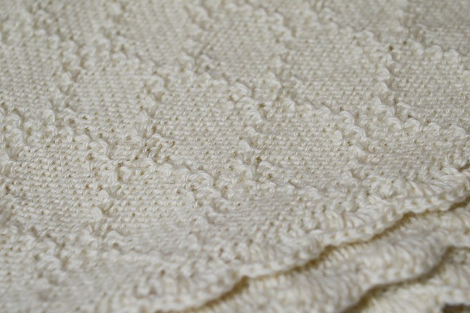 Knitted Baby Blanket | 100% Baby Alpaca | Undyed & Biodegradable from Yanantin Alpaca
