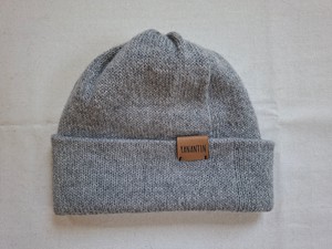 Knitted Kids’ Hat | Silvery Grey | 100% Alpaca Wool from Yanantin Alpaca
