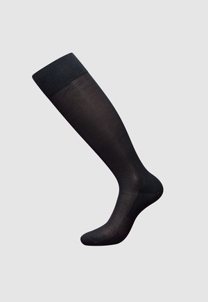Mercerized cotton knee socks from ZD ZERO DEFECTS
