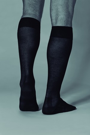 Mercerized cotton knee socks from ZD ZERO DEFECTS