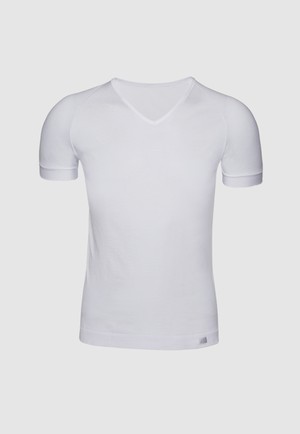 V-neck T-shirt Egyptian cotton from ZD ZERO DEFECTS
